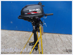 Suzuki DT30C